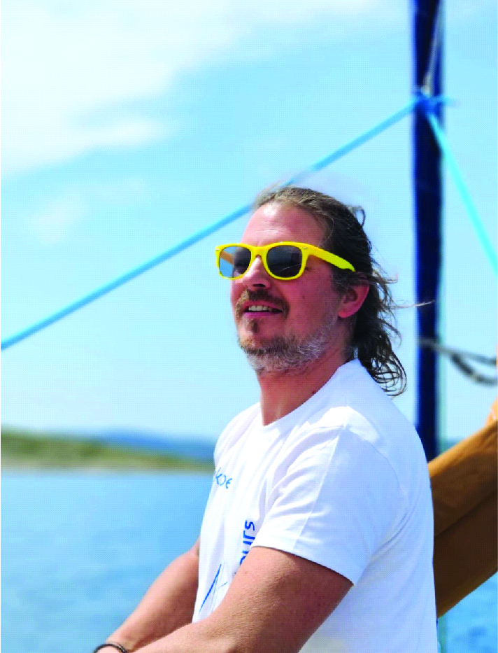 To Skipper or Not to Skipper: Making the Decision to Charter a Sailboat